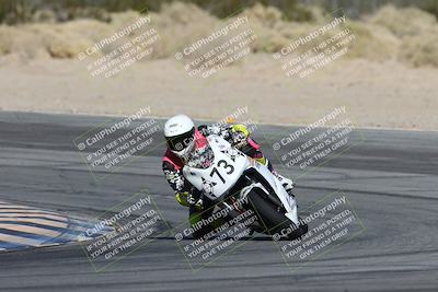 media/Dec-07-2025-CVMA (Sun) [[3e7d2de5dc]]/Race 9-Formula UL Shootout/